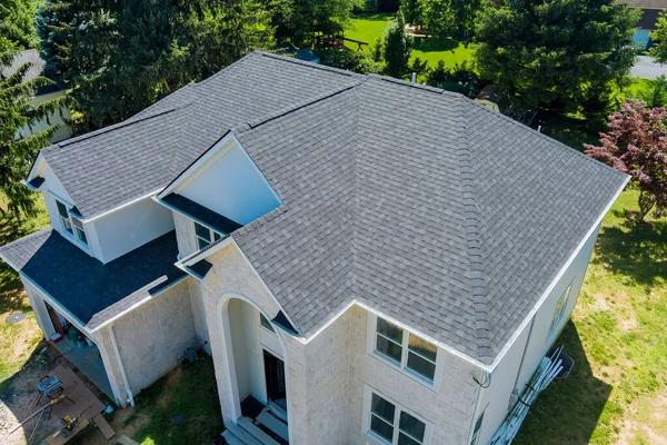 Roof Replacement vs. Repair: Making the Right Choice